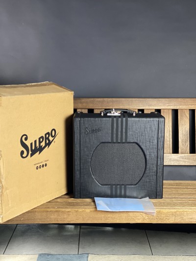 Supro Delta King 12 Black